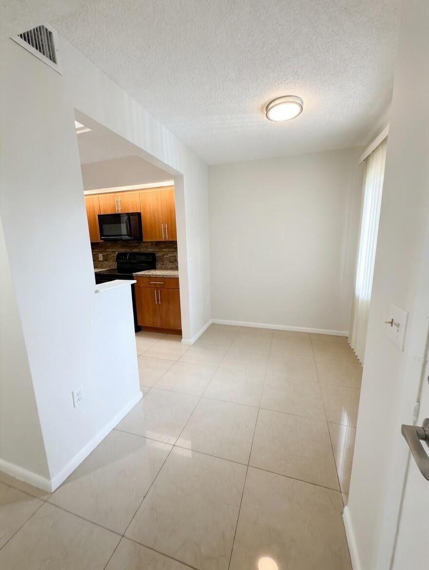 12551 SW 16th Court 206c — photo 4