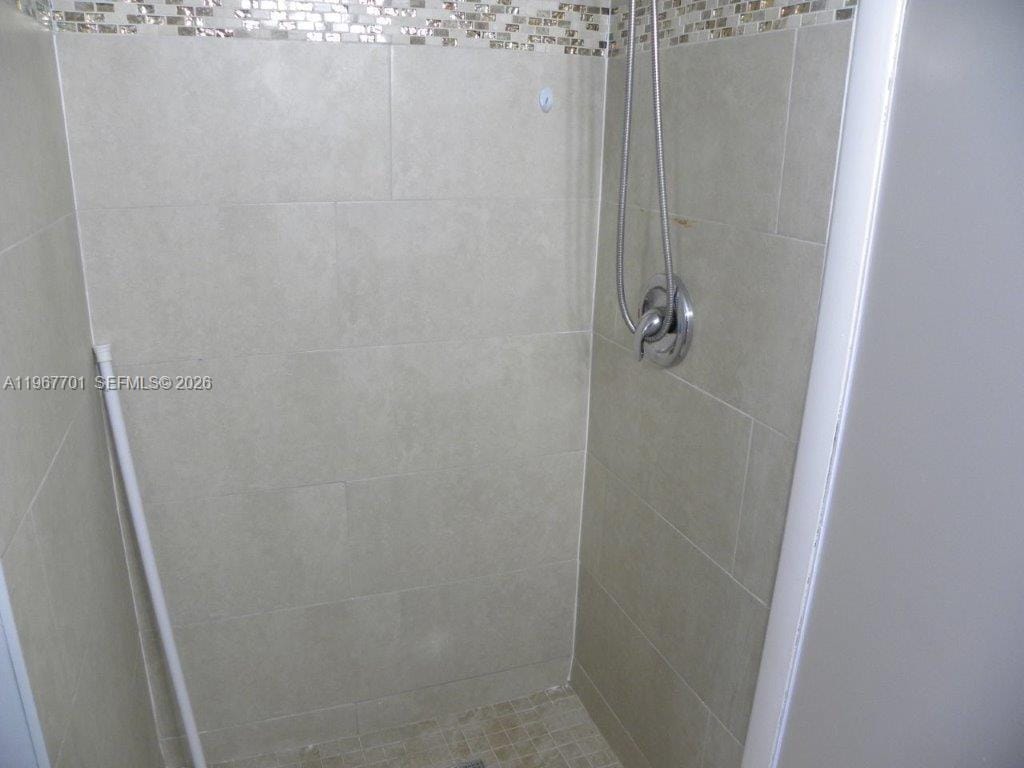 15690 SW 82nd Cir Lane 9-1 — photo 9