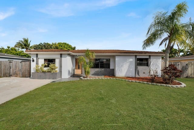 10901 Granite Street, sold in Holiday City, Palmetto Pines, Boca Raton, FL