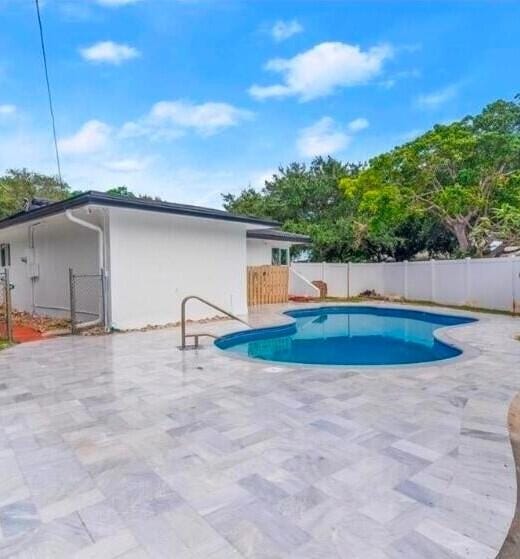 1124 Yale Drive, Hollywood, FL 33021 photo 16