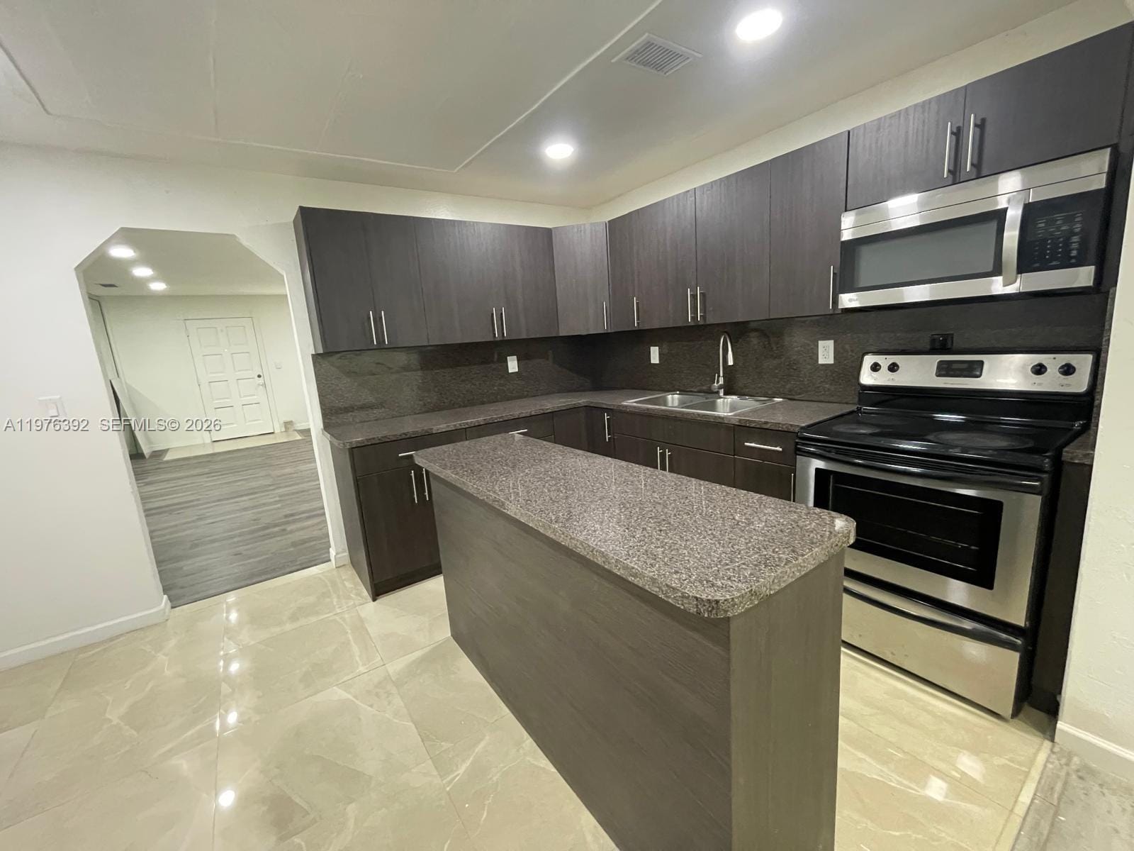 10415 NW 35th Avenue, Miami, FL 33147 photo 3