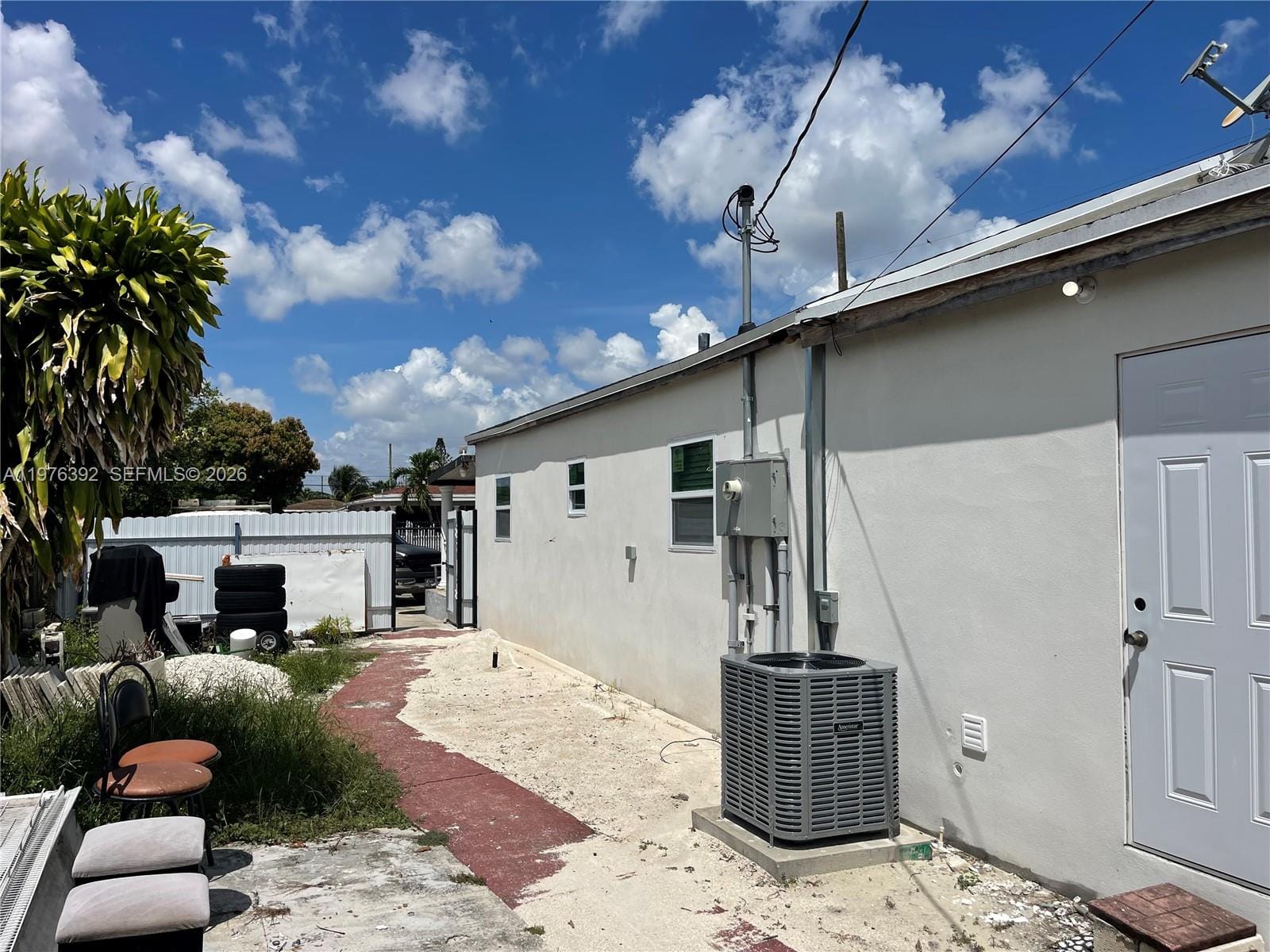 10415 NW 35th Avenue, Miami, FL 33147 photo 26