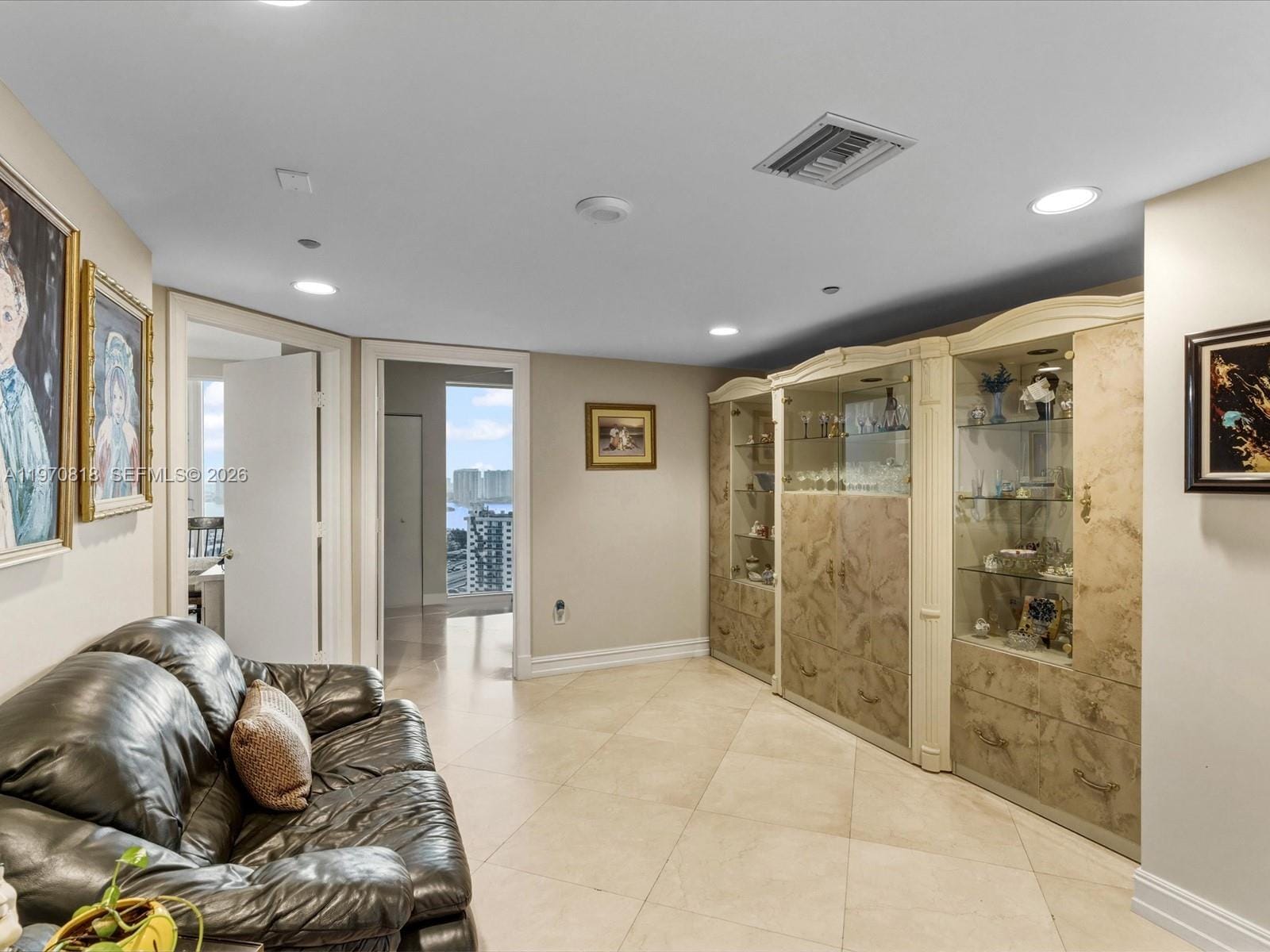 19333 Collins Avenue 2304, Sunny Isles Beach, FL 33160 photo 4