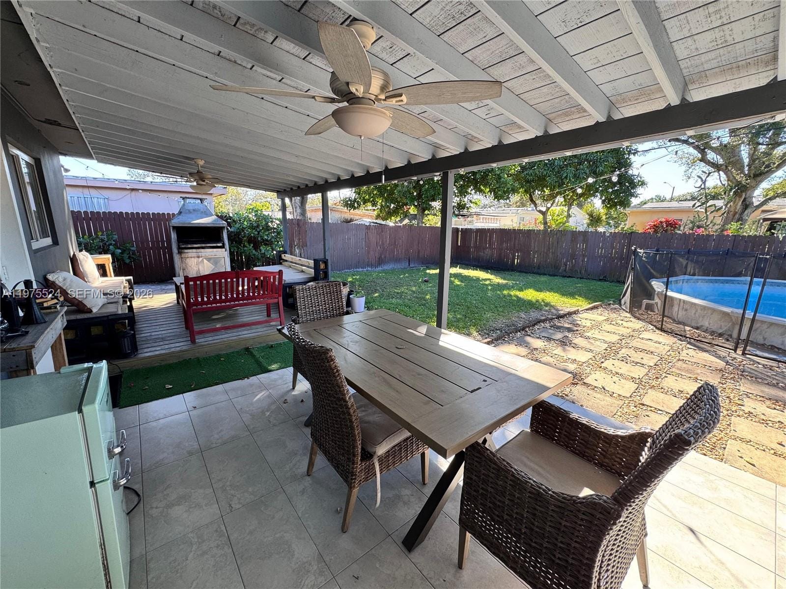 7430 Douglas Street — photo 11
