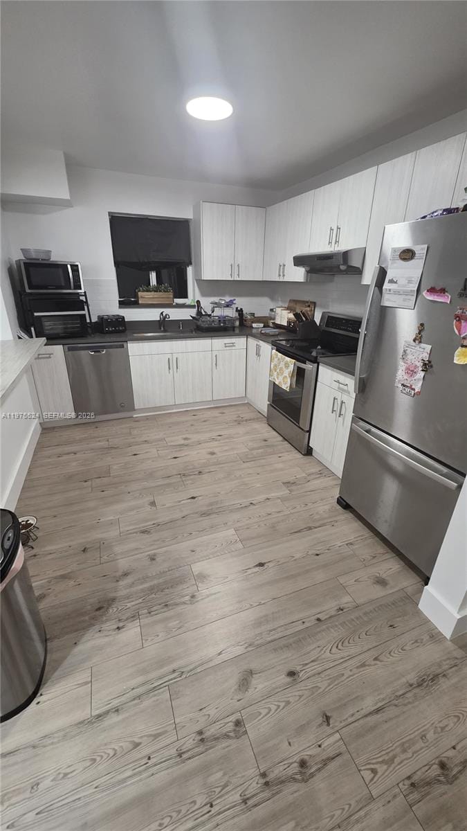 7430 Douglas Street — photo 3