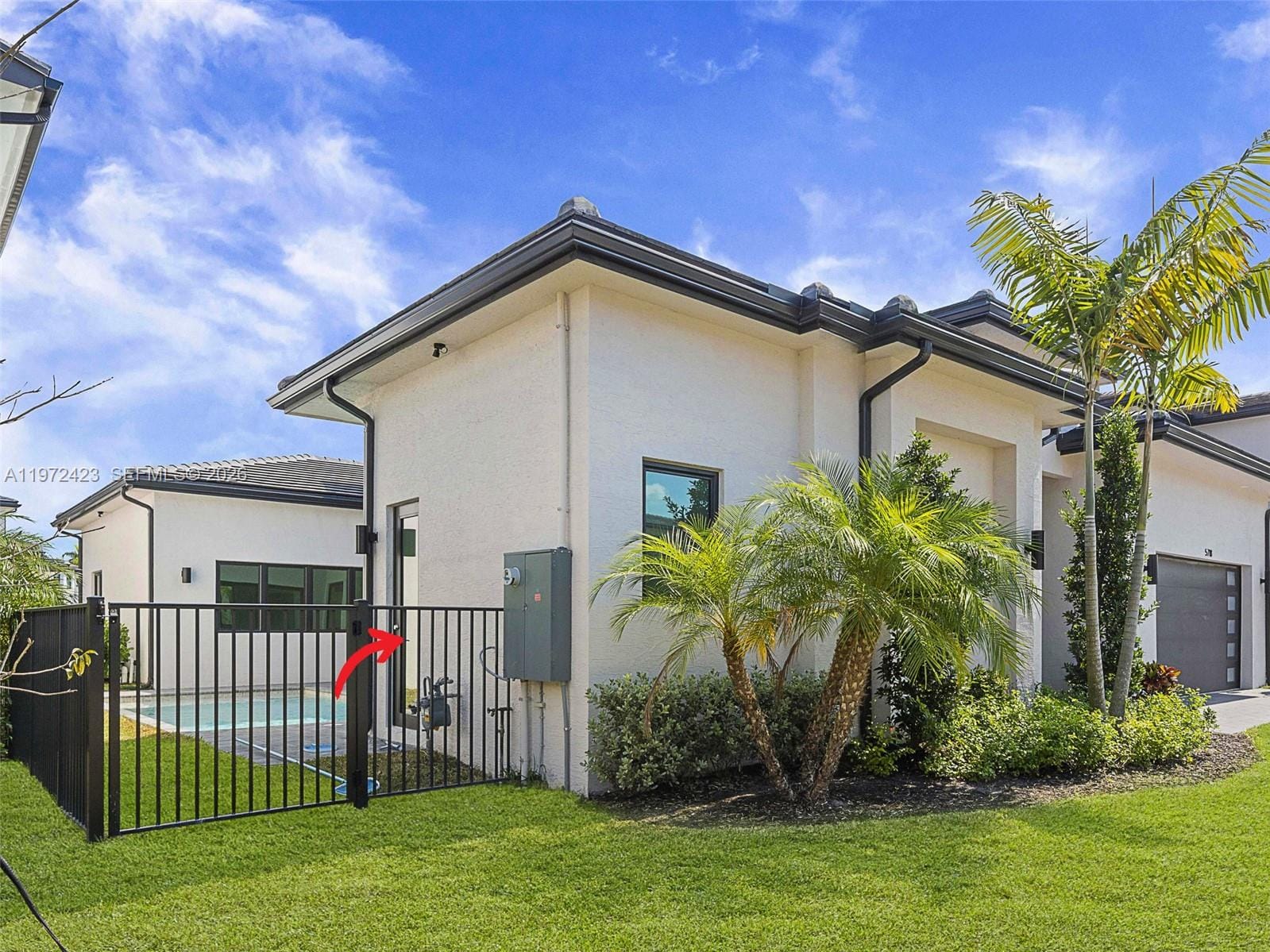 5718 Ashwood Circle W, Hollywood, FL 33312 photo 19
