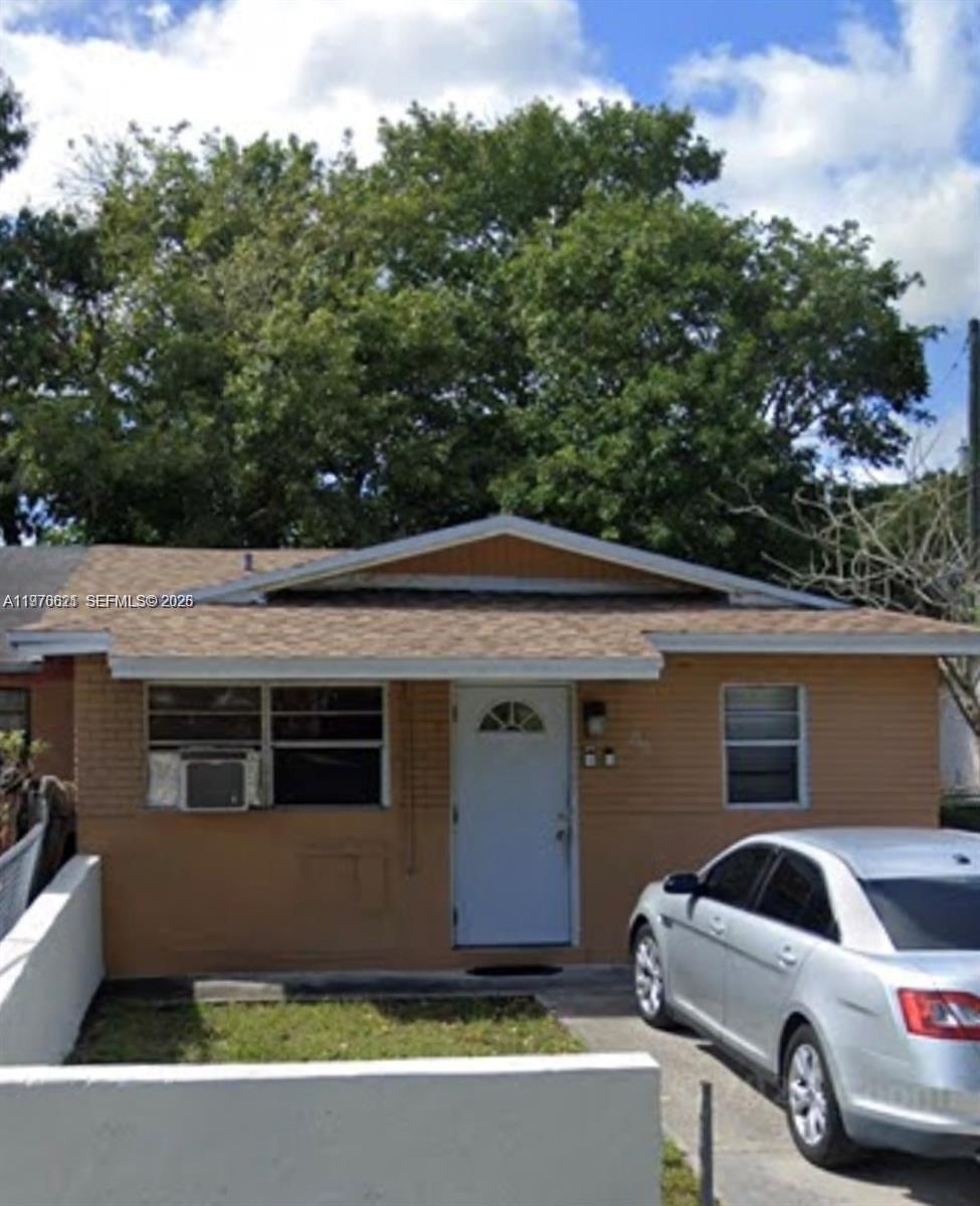 2111 NW 26th Avenue 2111, Fort Lauderdale, FL 33311, Fort Lauderdale