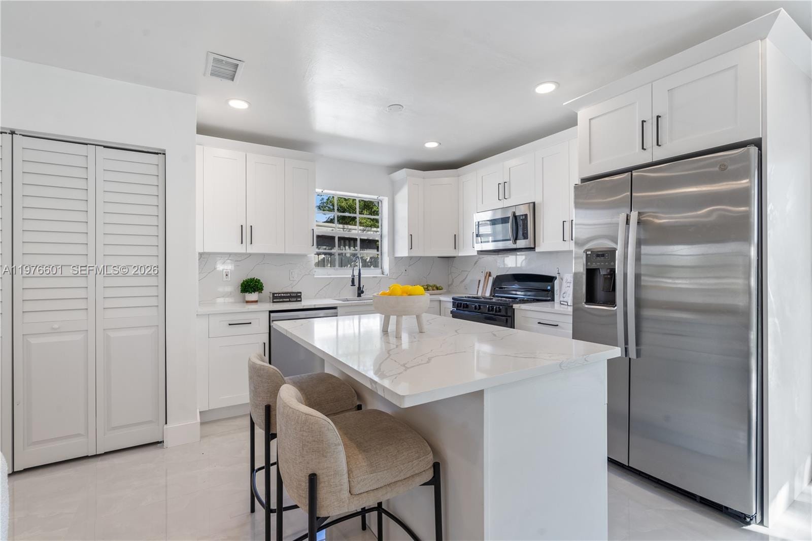 1360 SW 6th Terrace, Deerfield Beach, FL 33441 photo 6