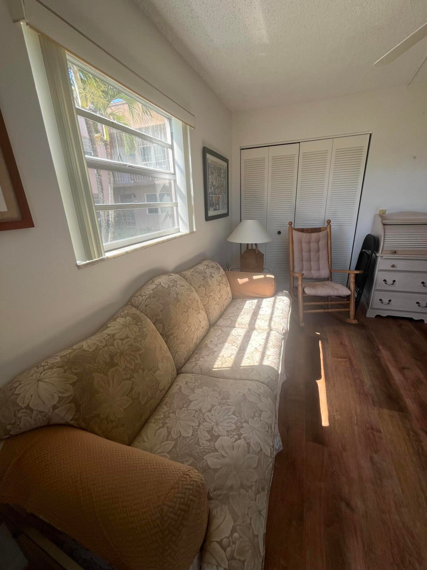 2 Flanders A, Delray Beach, FL 33484 photo 26