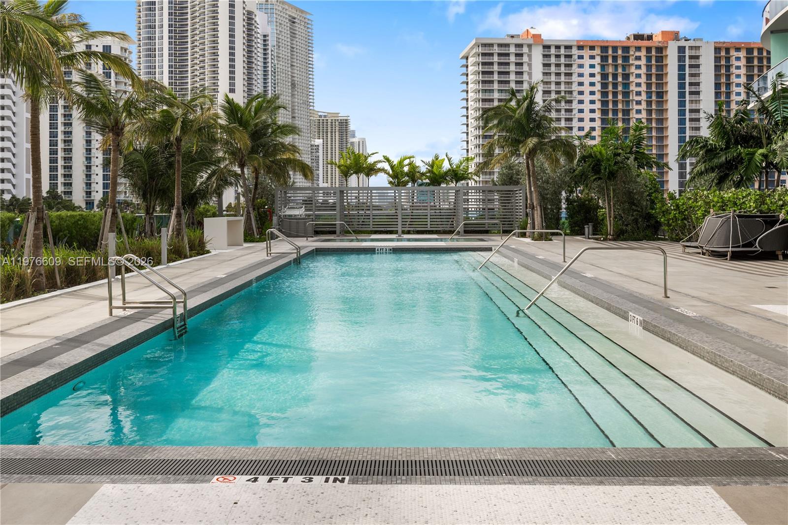 17550 Collins Avenue 502