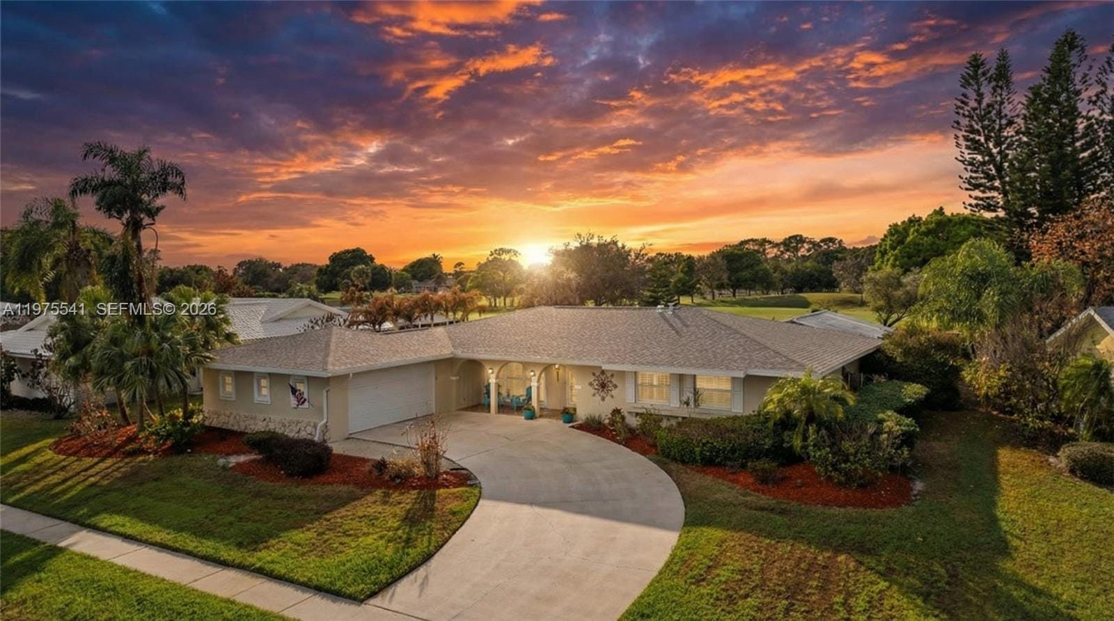 2802 SE Pine Valley Street, Port St. Lucie, FL 34952