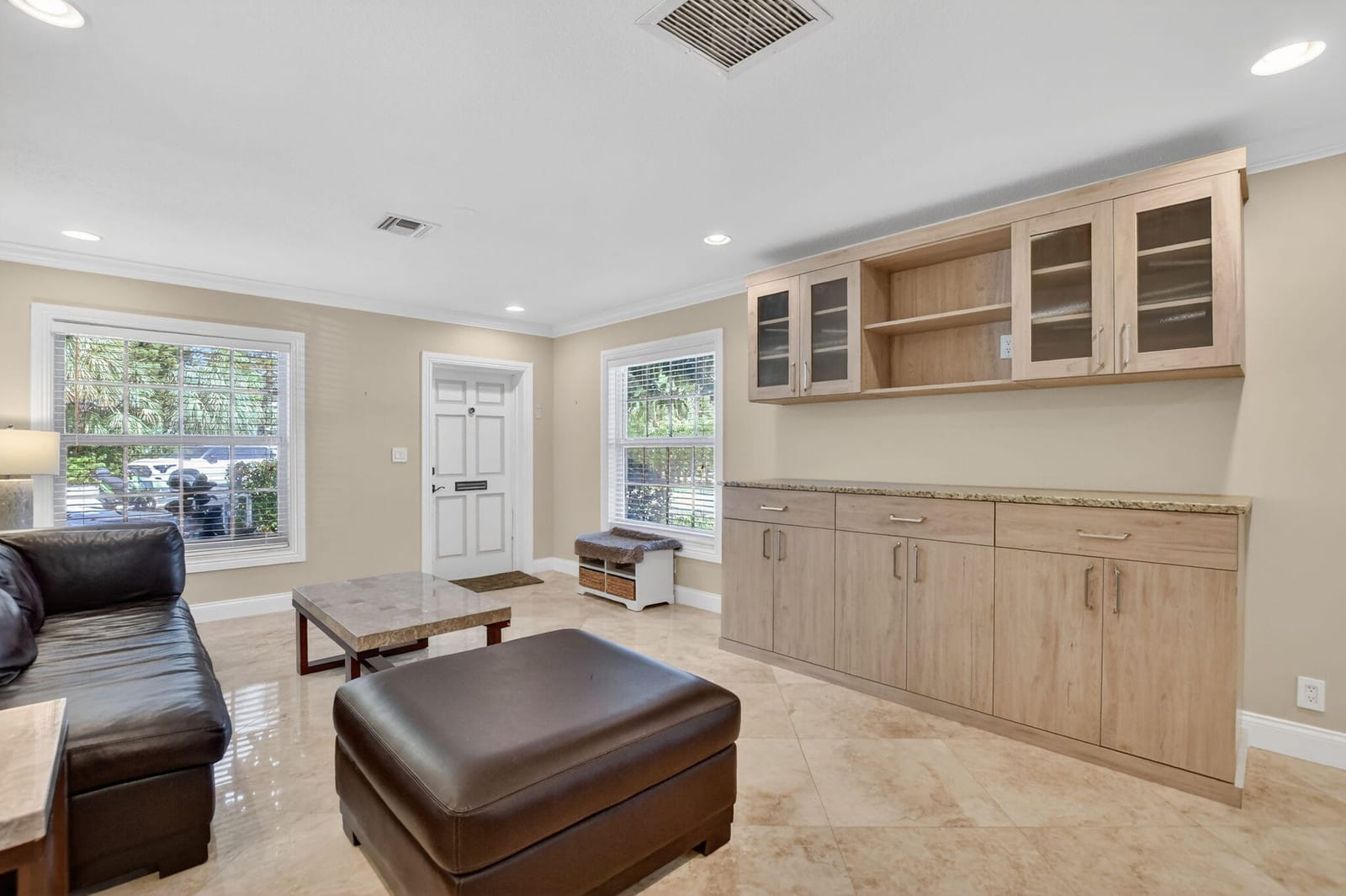 770 E Camino Real 0010 — photo 5