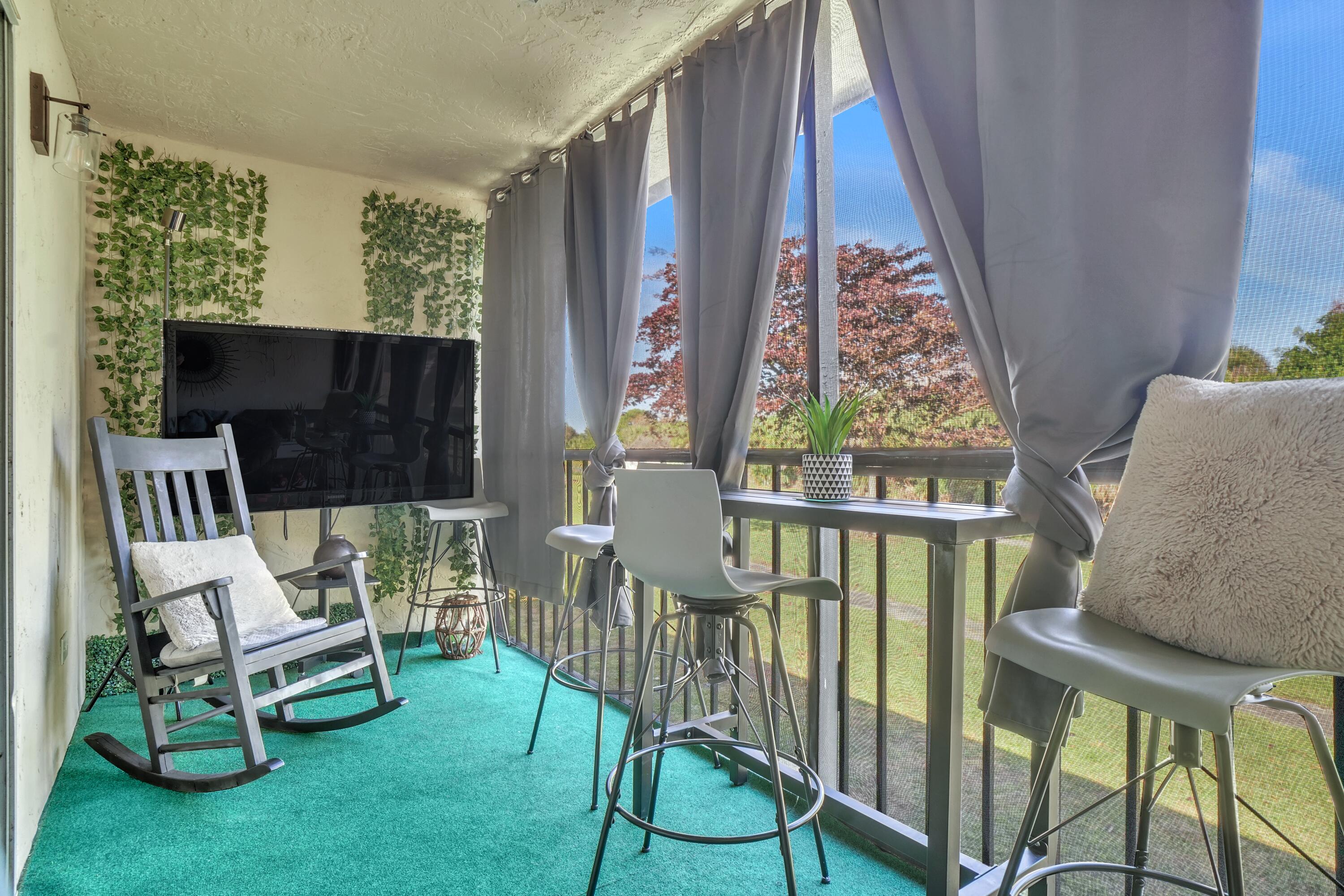 1423 Meadows Circle W, Boynton Beach, FL 33436, Boynton Beach