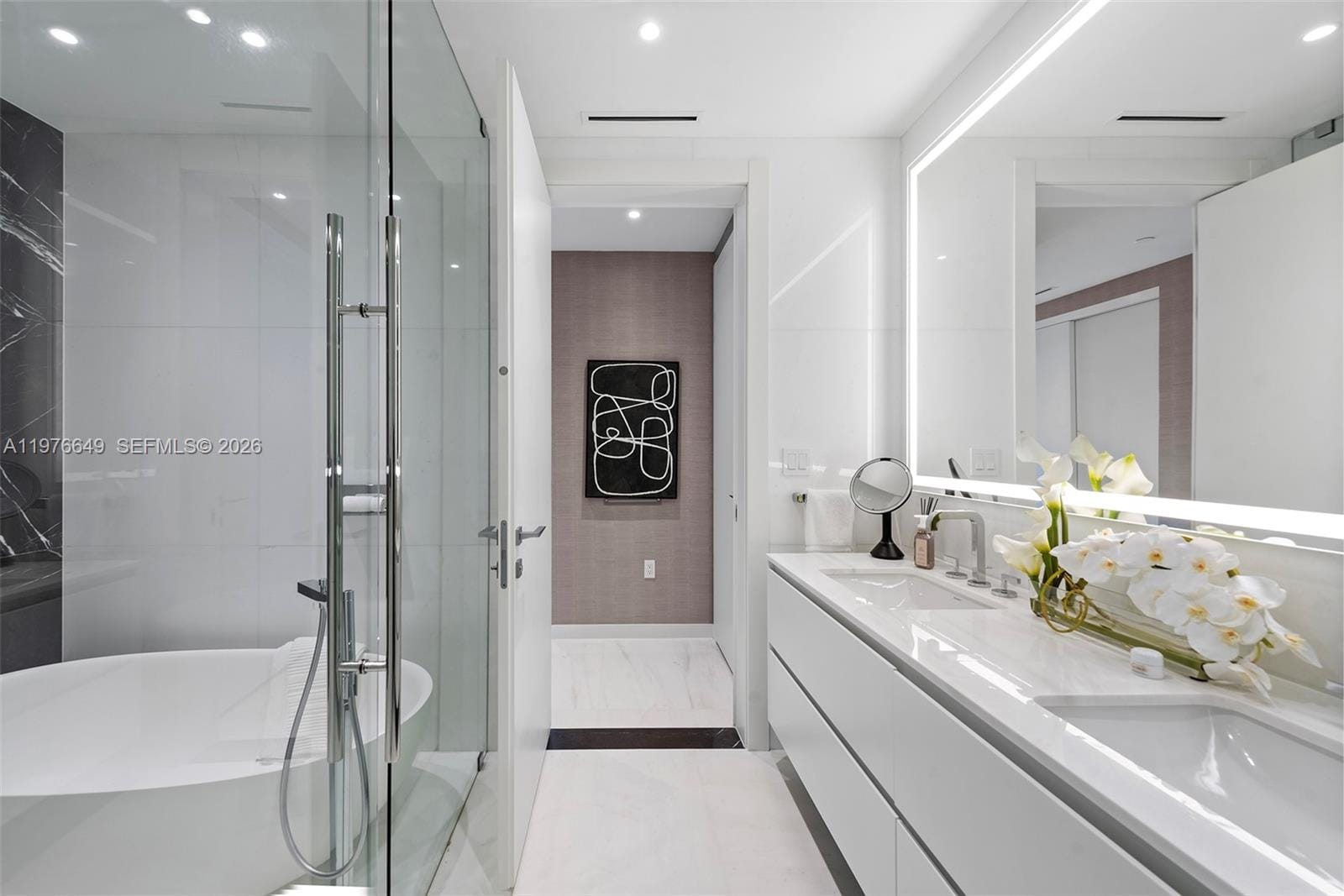 300 Biscayne Blvd Way 1605 — photo 12