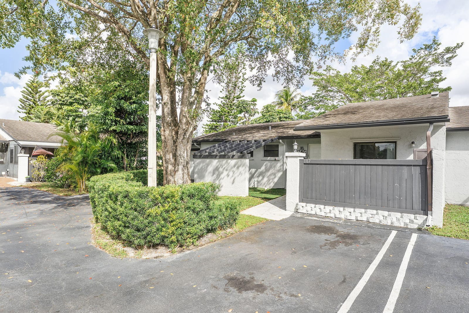 107 Conaskonk Circle, Royal Palm Beach, FL 33411 photo 14