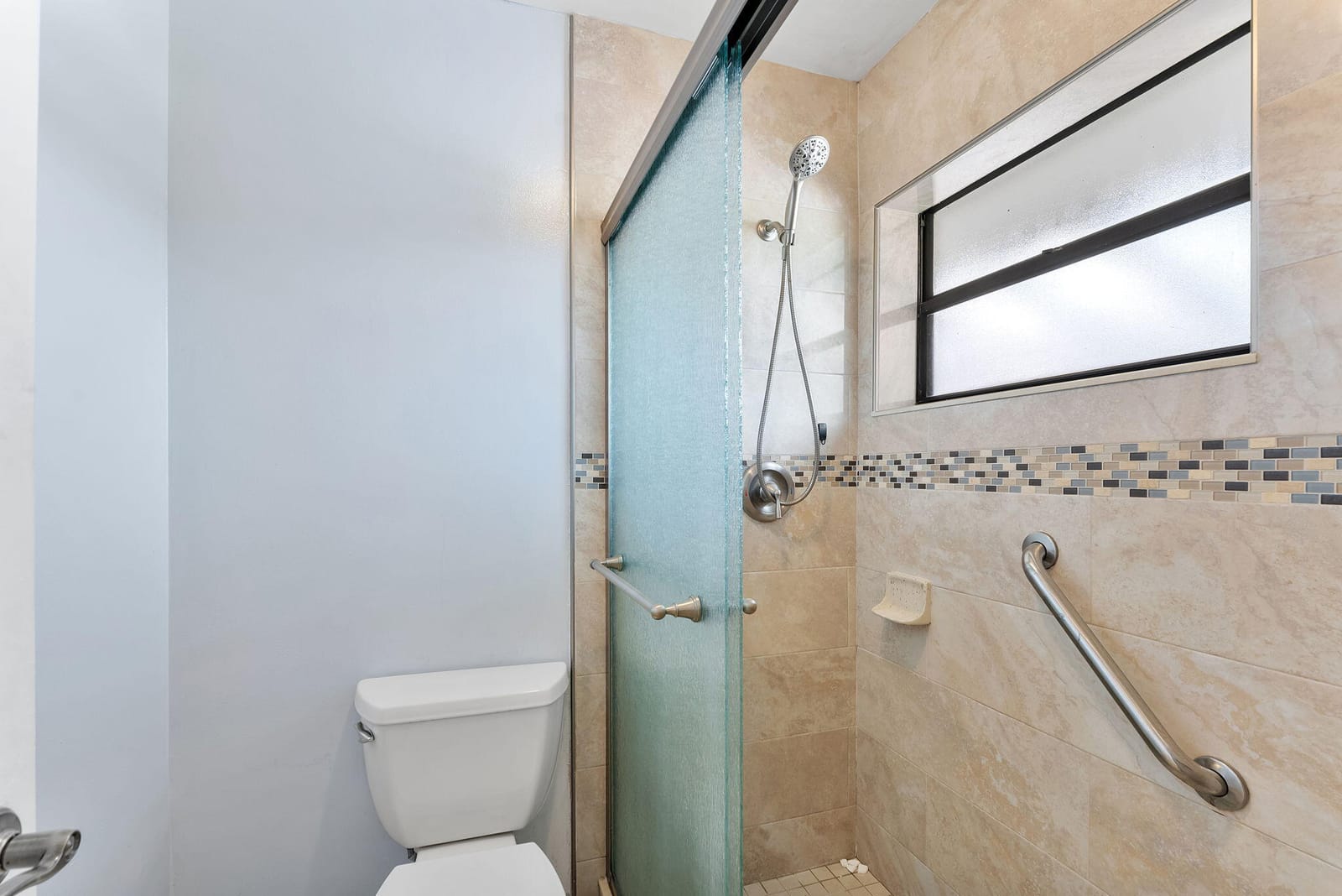 107 Conaskonk Circle, Royal Palm Beach, FL 33411 photo 25