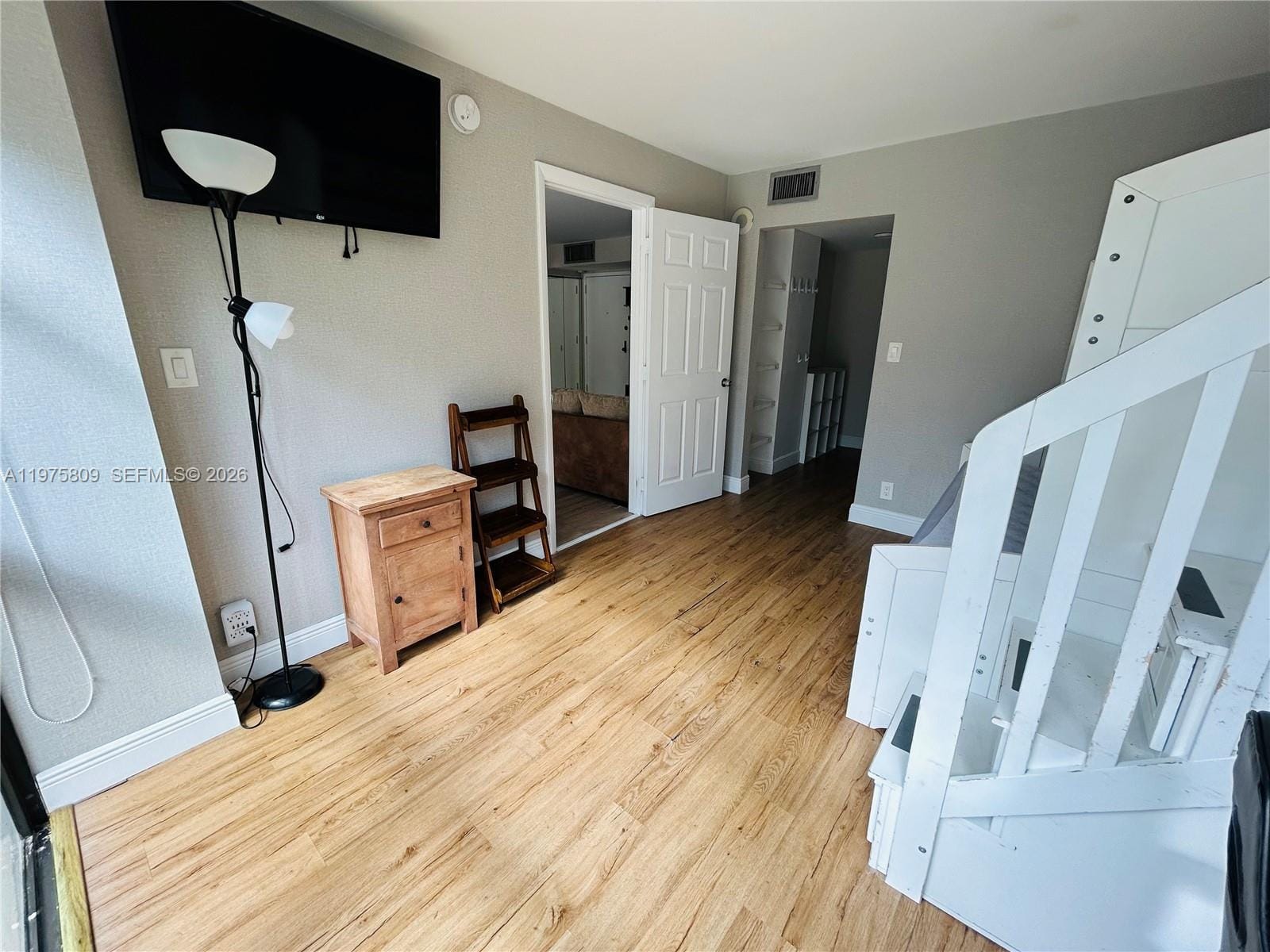 17021 N Bay Road 219 — photo 11
