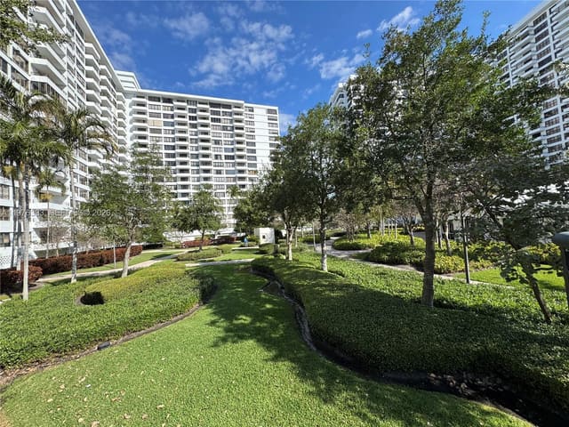 500 Three Islands Boulevard M24, Hallandale Beach, FL 33009