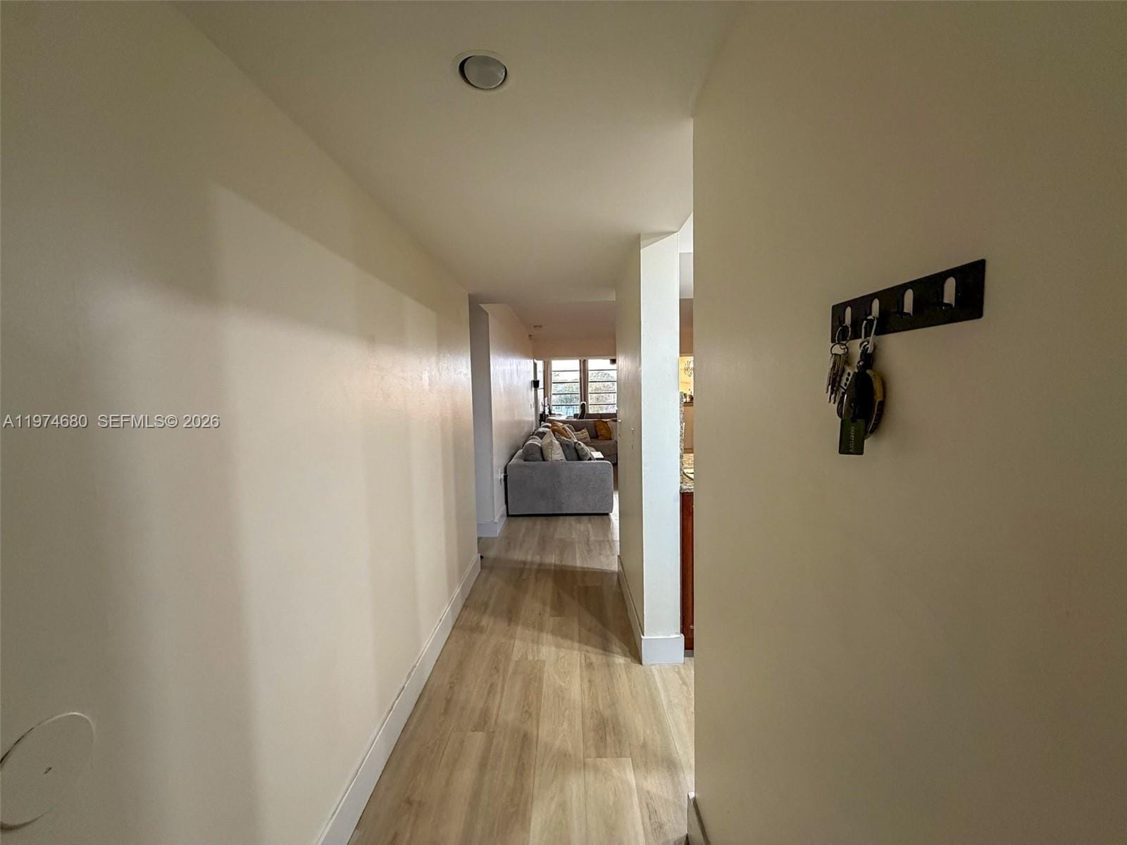 1709 Whitehall Drive 405 — photo 6
