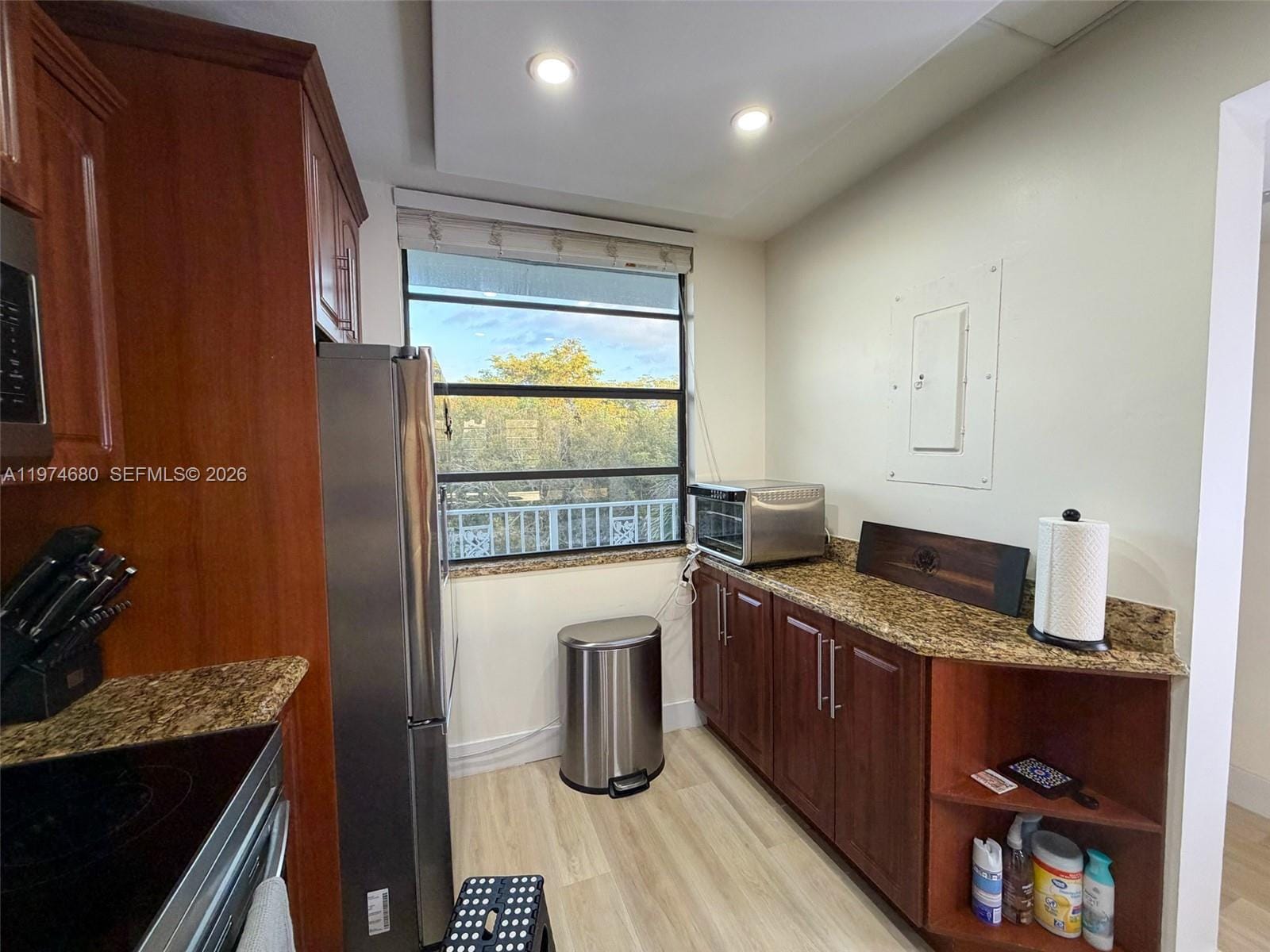1709 Whitehall Drive 405 — photo 9