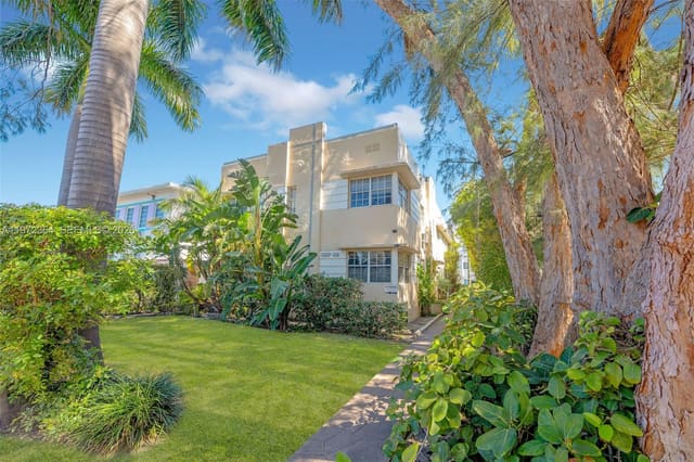 1309 Euclid Avenue 6, St Remy, Miami Beach, FL