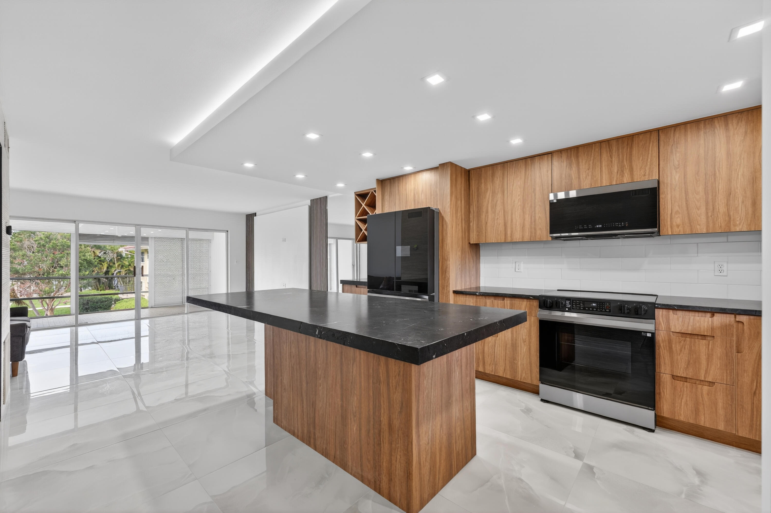 2134 NE 36th Street 82, Lighthouse Point, FL 33064, Lighthouse Point