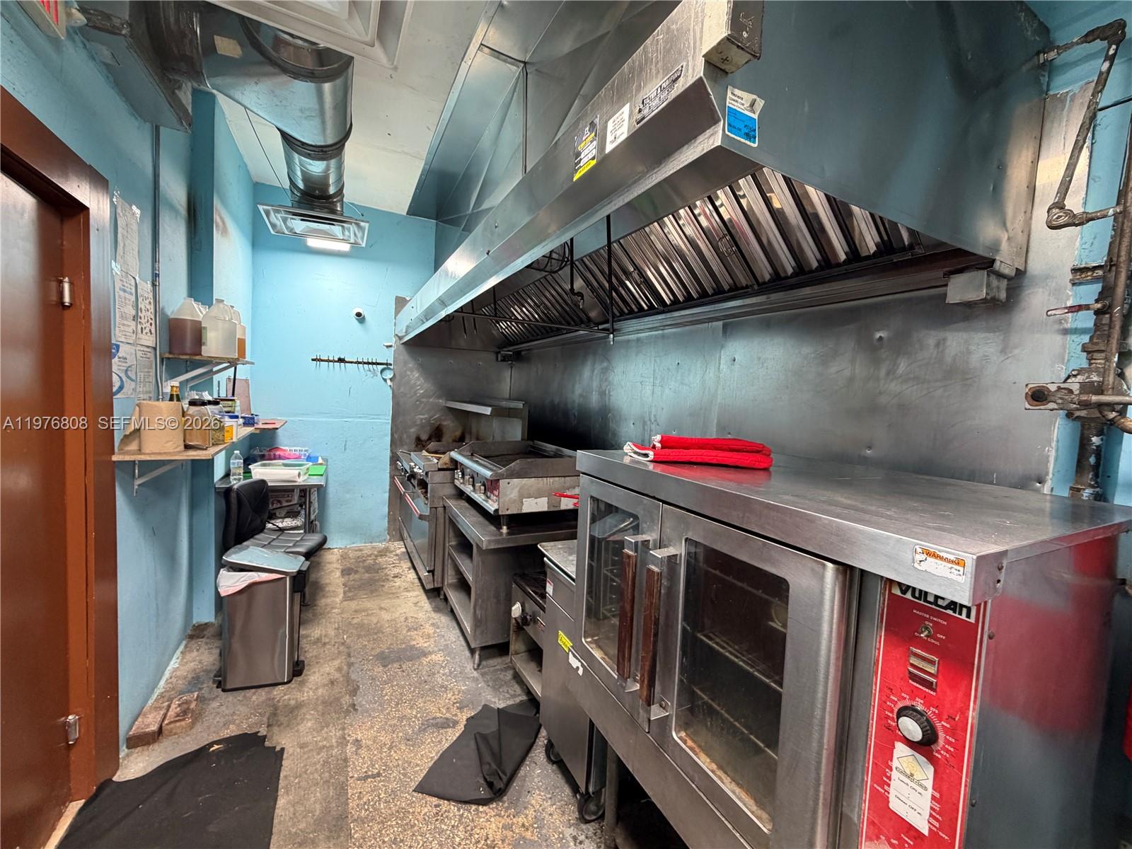 Restaurant E Restaurant For Sale Hialeah, Hialeah, FL 33013, Hialeah