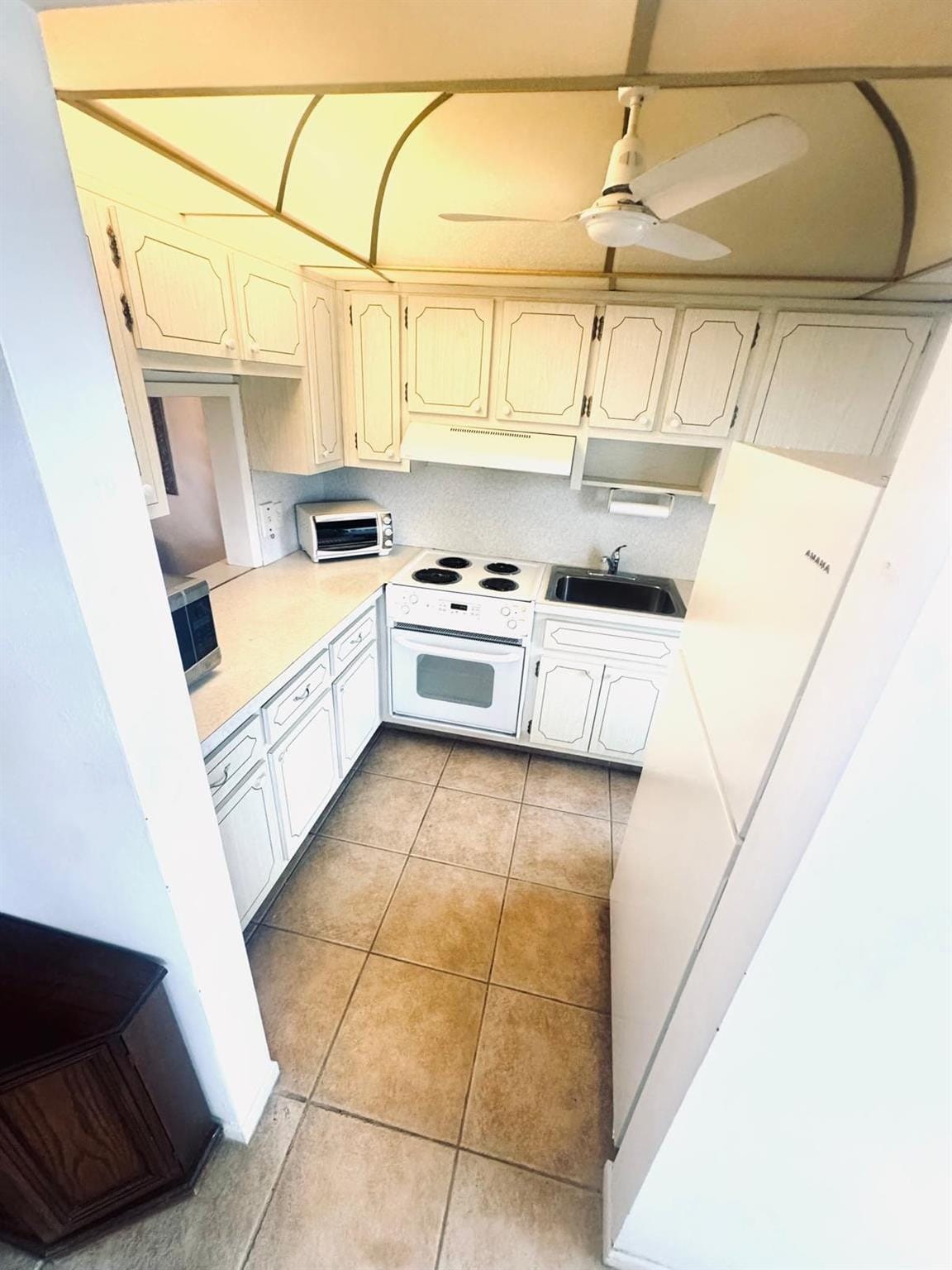 2050 NE 39th Street 209w — photo 10