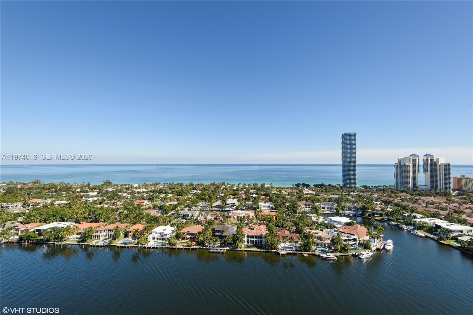 19707 Turnberry Way 28J, Aventura, FL 33180, Aventura