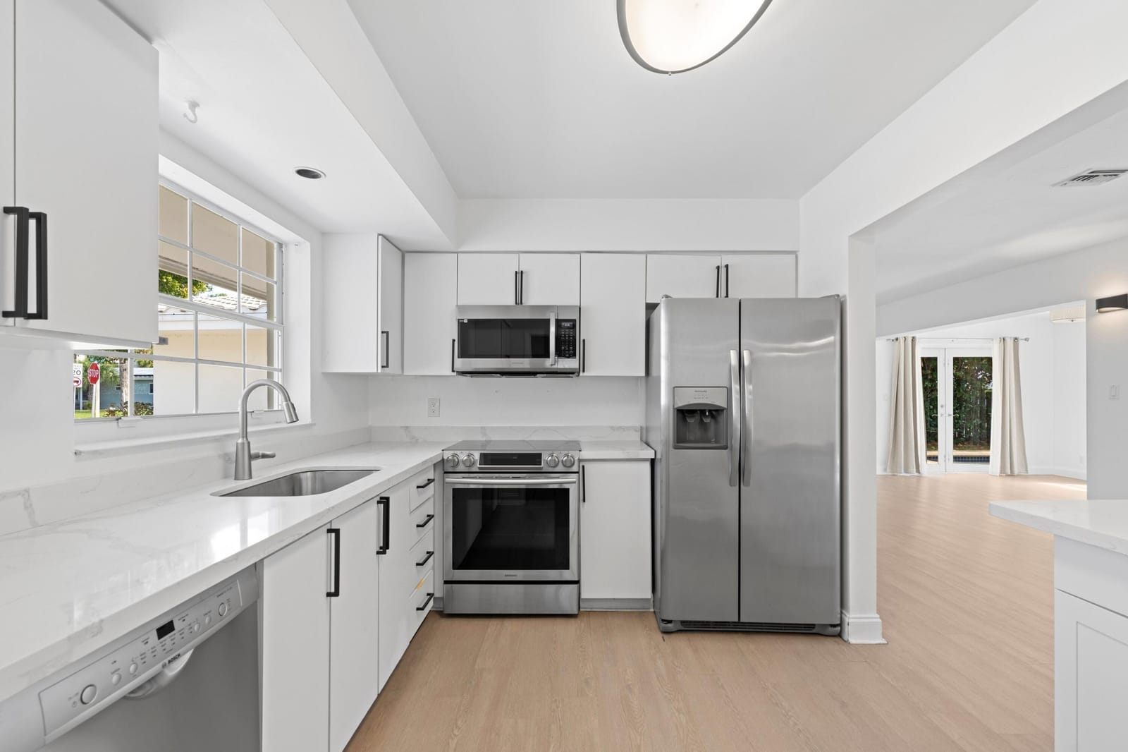 498 NE 30th Street, Boca Raton, FL 33431 photo 9