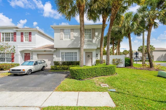 6002 Red Plum Court 481, sold in Land Section 8, Tamarac, FL