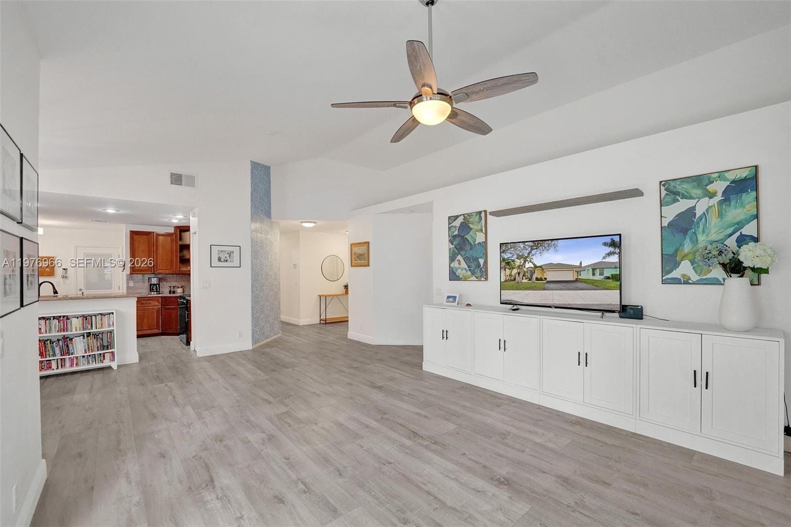 9304 Arborwood Circle — photo 5