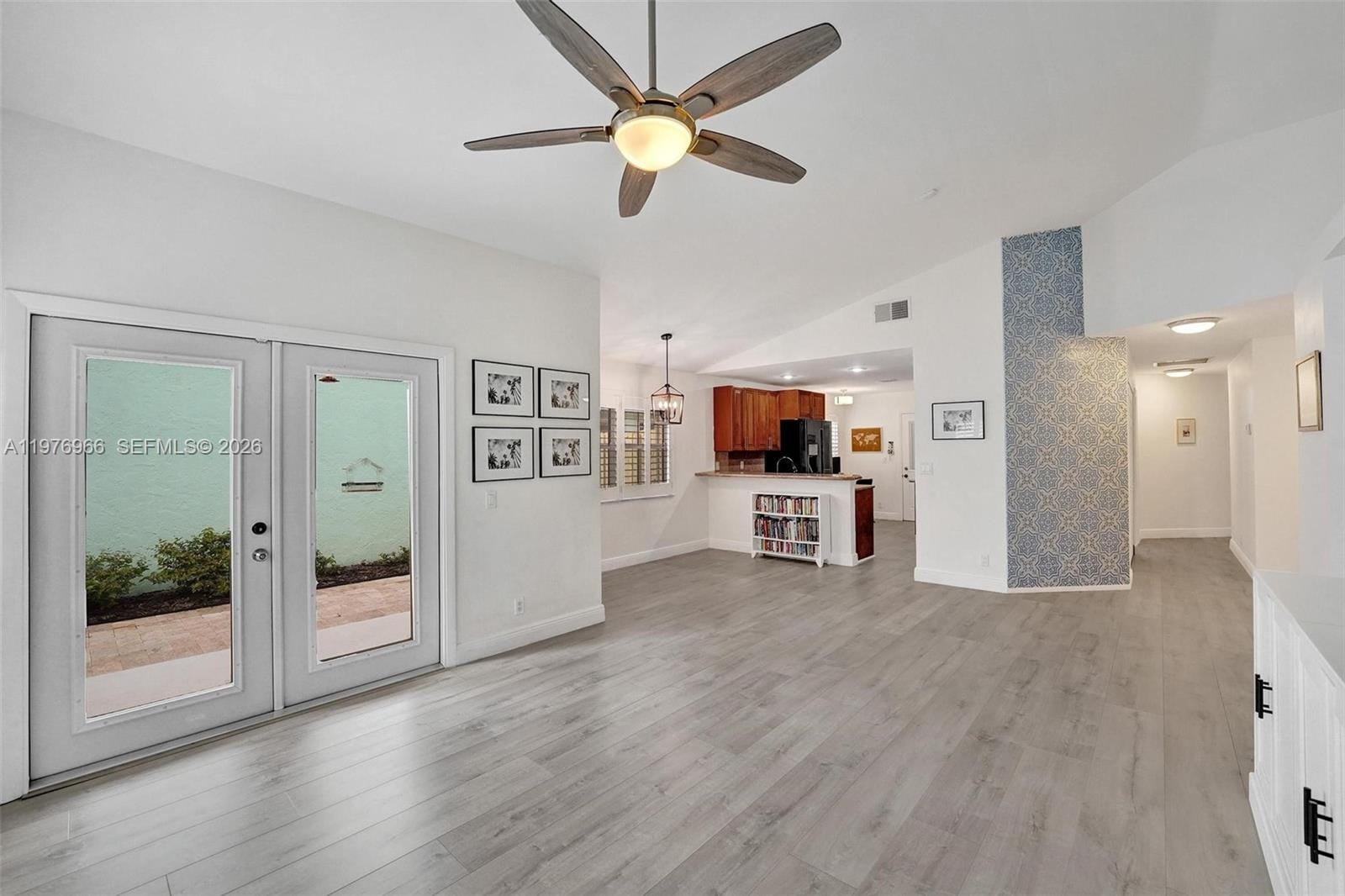 9304 Arborwood Circle — photo 6