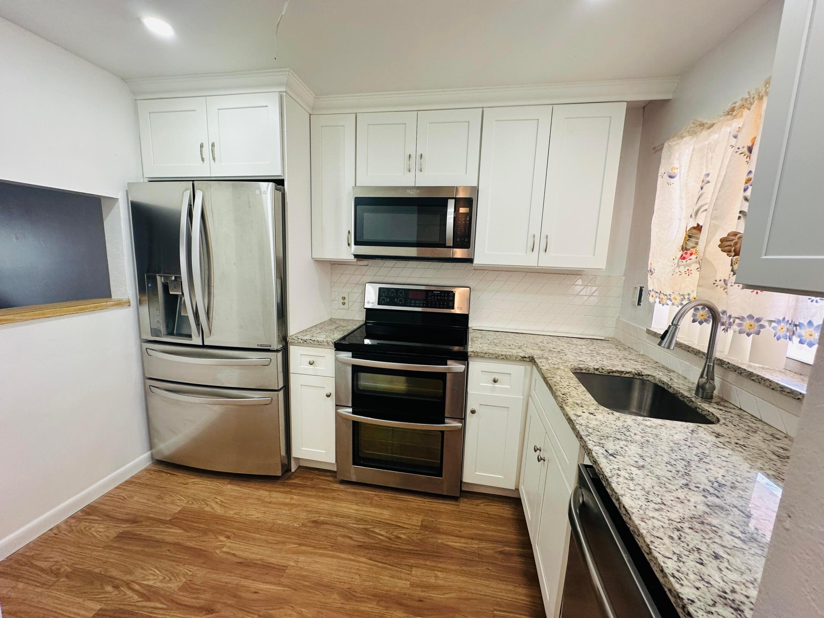 9900 Sunrise Lakes Boulevard 201, Sunrise, FL 33322, Sunrise
