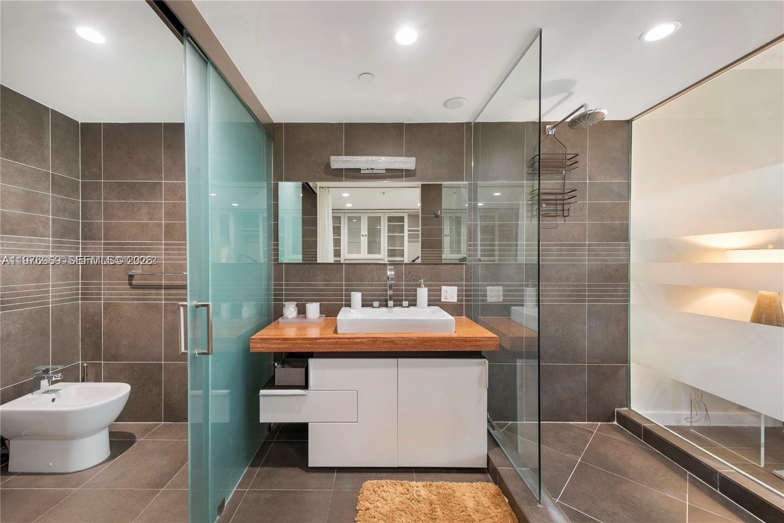2155 Washington Court 309, Miami Beach, FL 33139 photo 14