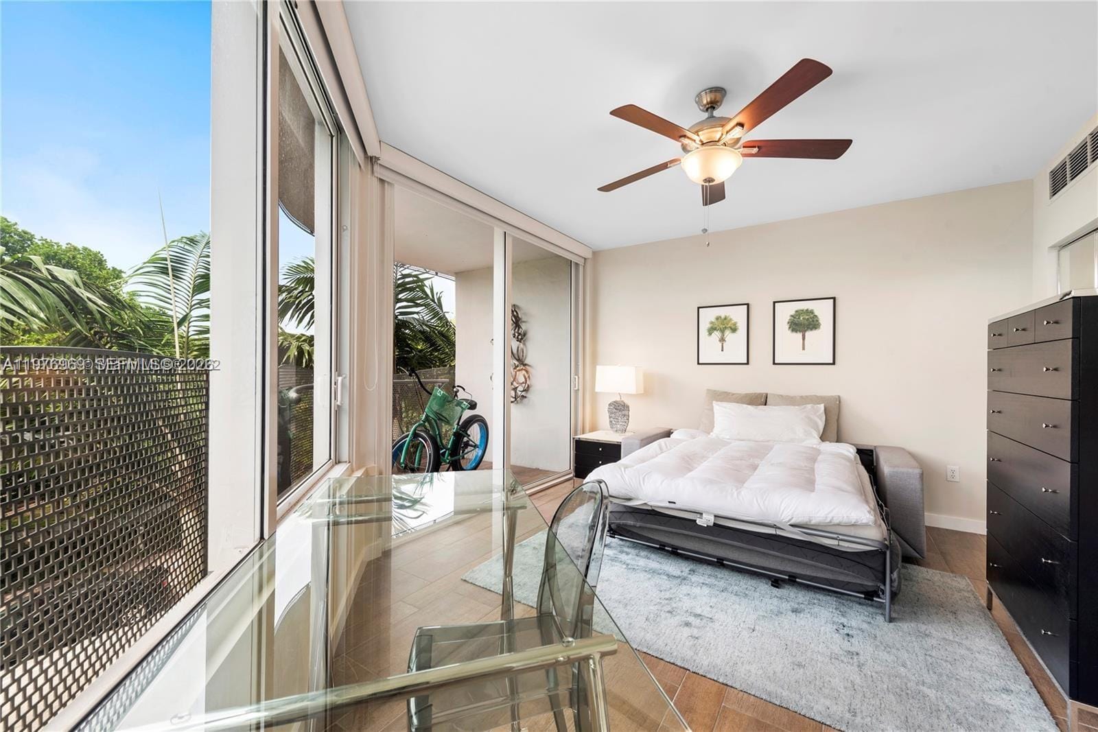 2155 Washington Court 309, Miami Beach, FL 33139 photo 17