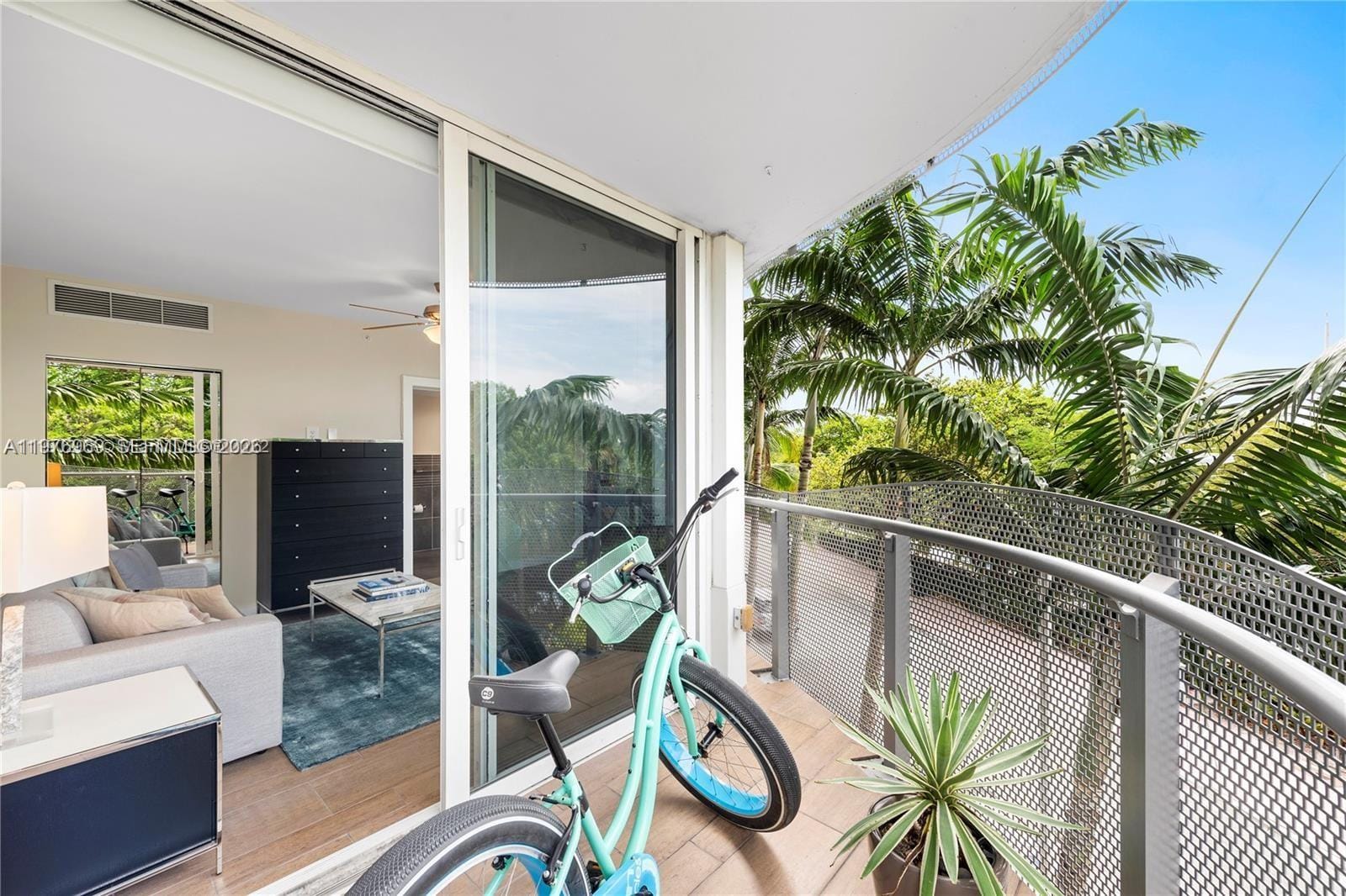 2155 Washington Court 309, Miami Beach, FL 33139 photo 18