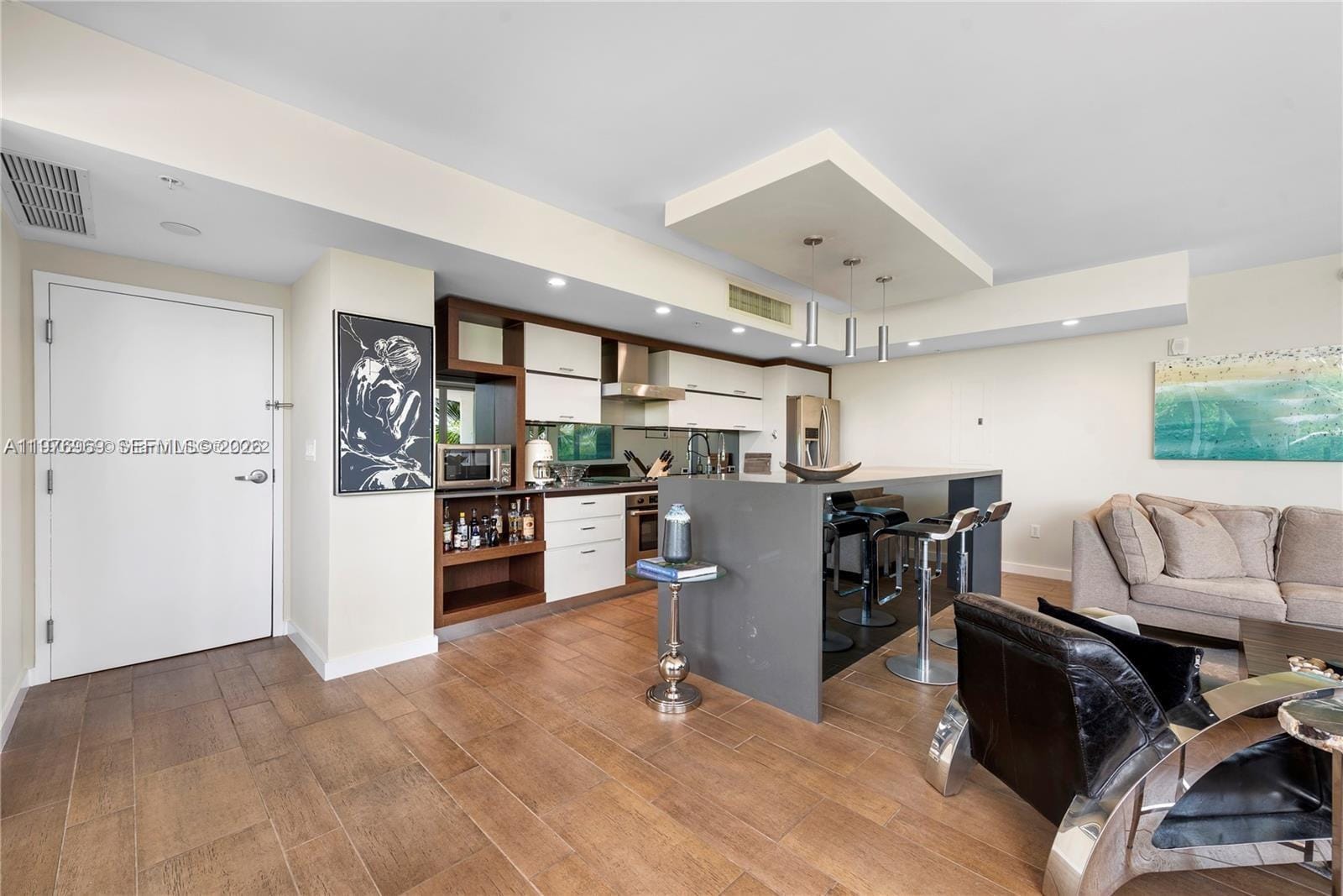2155 Washington Court 309, Miami Beach, FL 33139 photo 8
