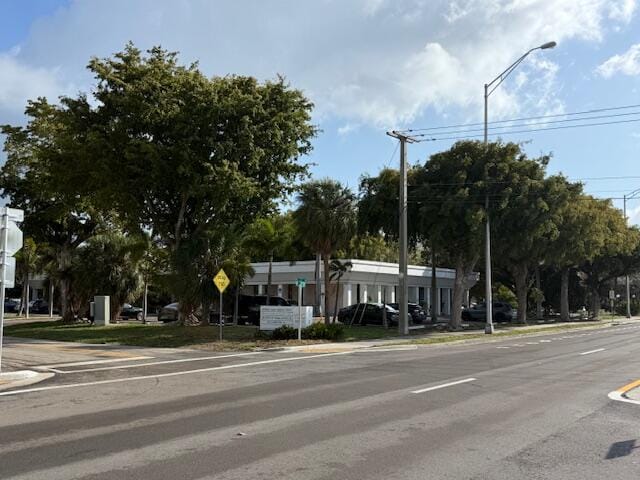 2701 NE 14th St Street — photo 4