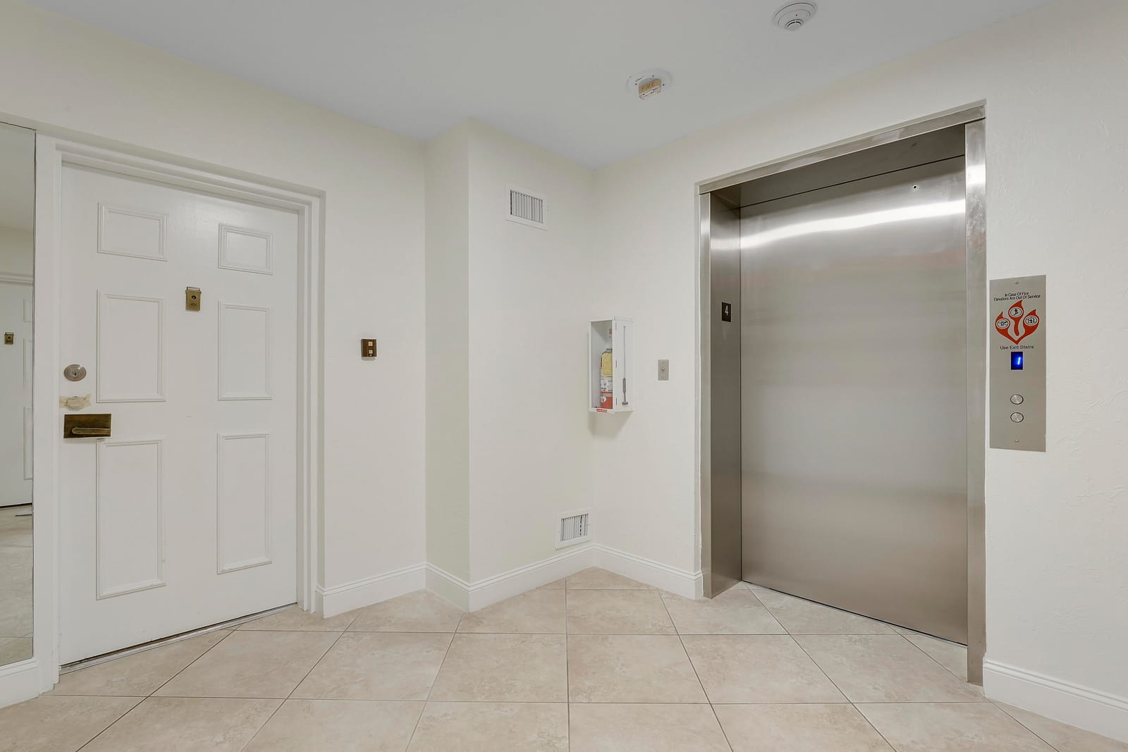 7233 Promenade Drive 401 A — photo 4
