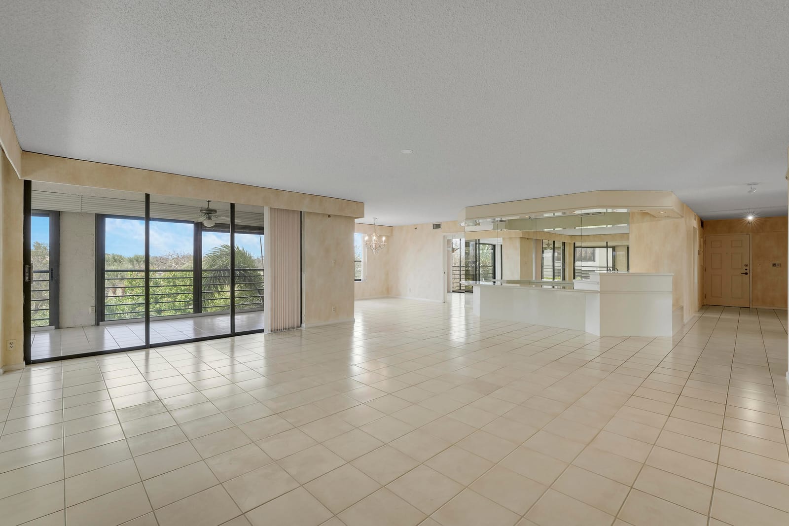 7233 Promenade Drive 401 A — photo 8