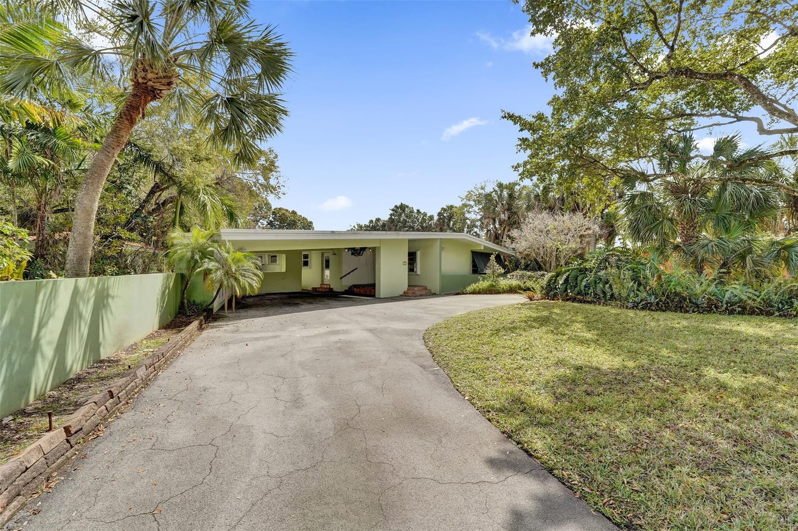 720 E Country Club Circle, Plantation, FL 33317 photo 13