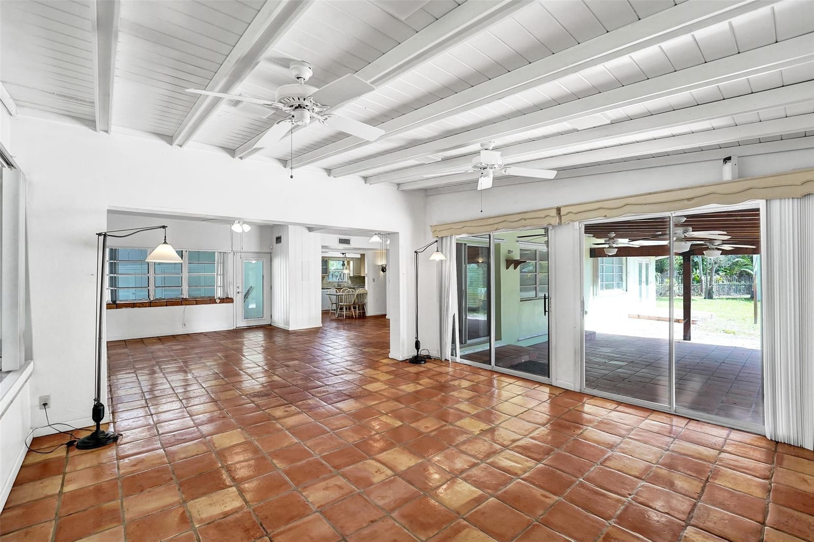 720 E Country Club Circle, Plantation, FL 33317 photo 7