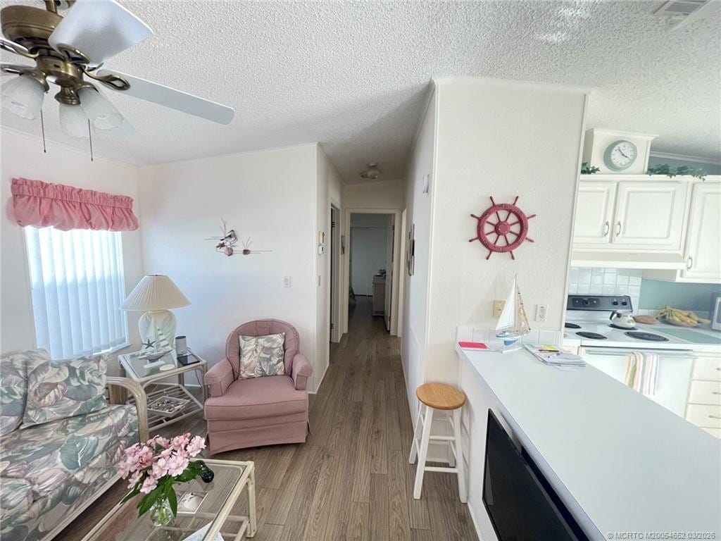 1318 Nettles Boulevard, Jensen Beach, FL 34957 photo 11