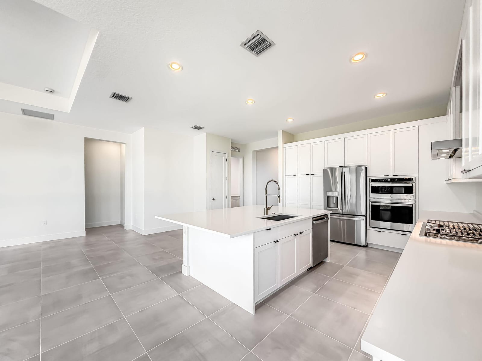8286 Fishers Island Way, Boca Raton, FL 33434 photo 15