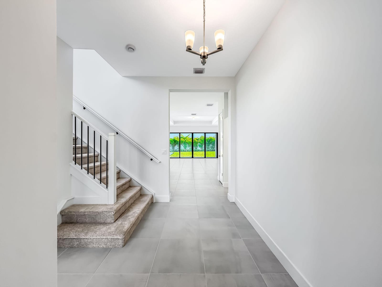 8286 Fishers Island Way — photo 3