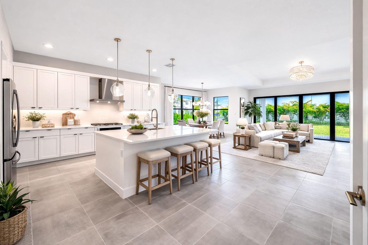 8286 Fishers Island Way — photo 4