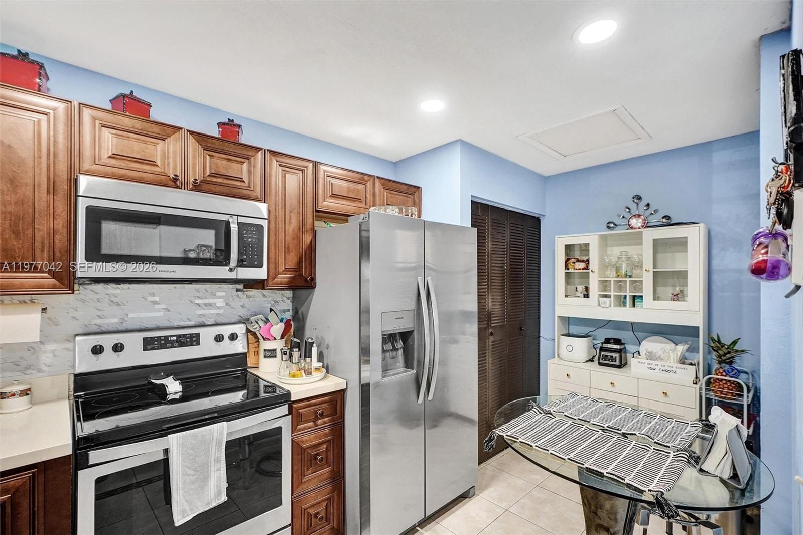 871 NE 207 Lane 20315, Miami, FL 33179 photo 17