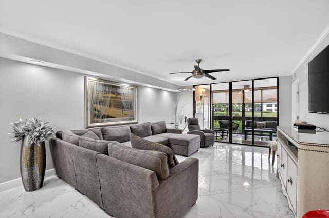 7314 Clunie Place 14002, Delray Beach, FL 33446
