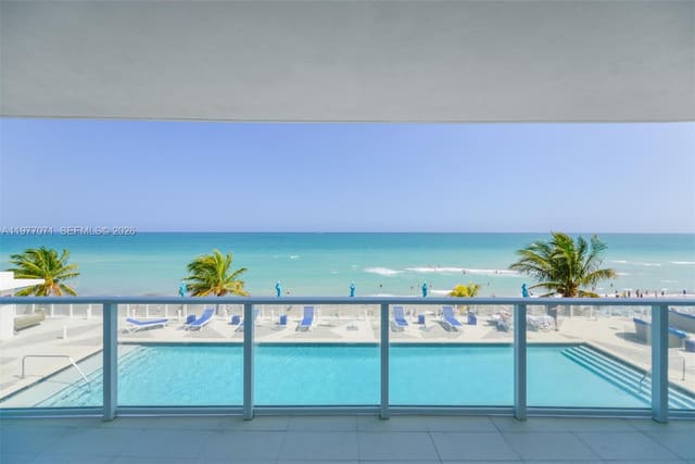 3951 S Ocean Drive 402, Hollywood, FL 33019